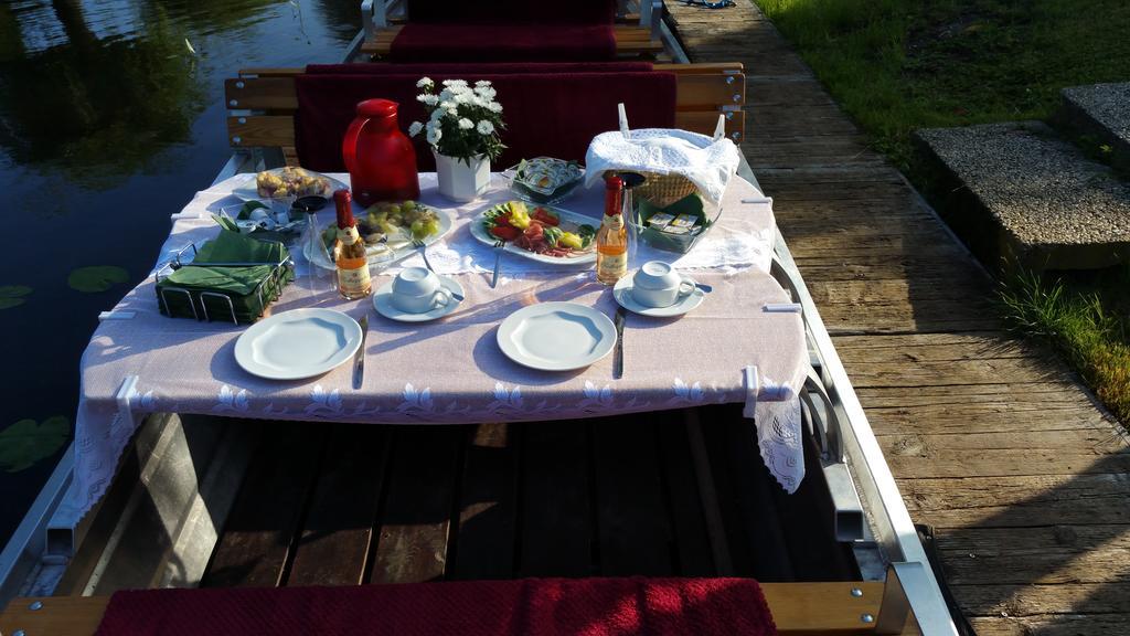 Ferienwohnung "Faehrmannsruh " Lübben Esterno foto