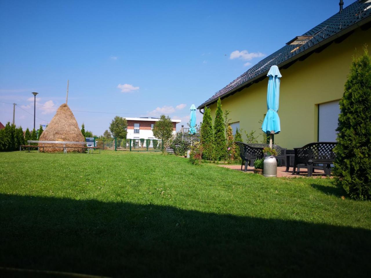 Ferienwohnung "Faehrmannsruh " Lübben Esterno foto